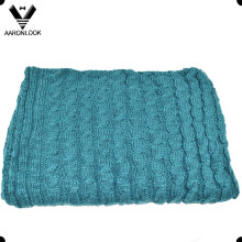 100%Acrylic Thick Cable Knit Throw